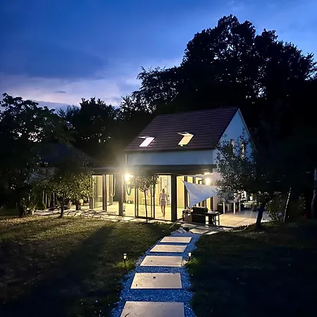Villa Heaven - Retreat Centre *